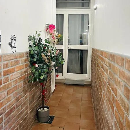 Tiny House Ravanas A 아파트 바리